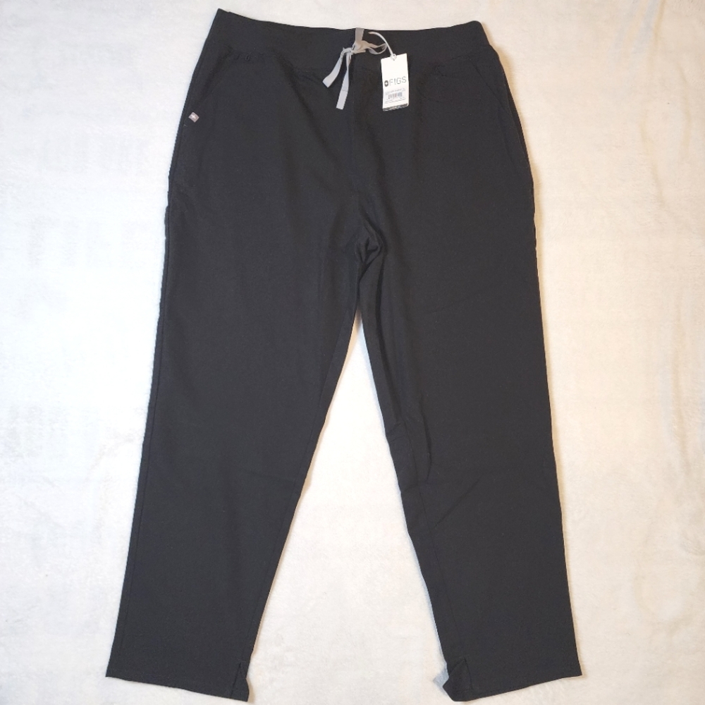 Figs Women's High Waisted Alva Skinny Tapered Scrub Pants Black 2XL - Tall